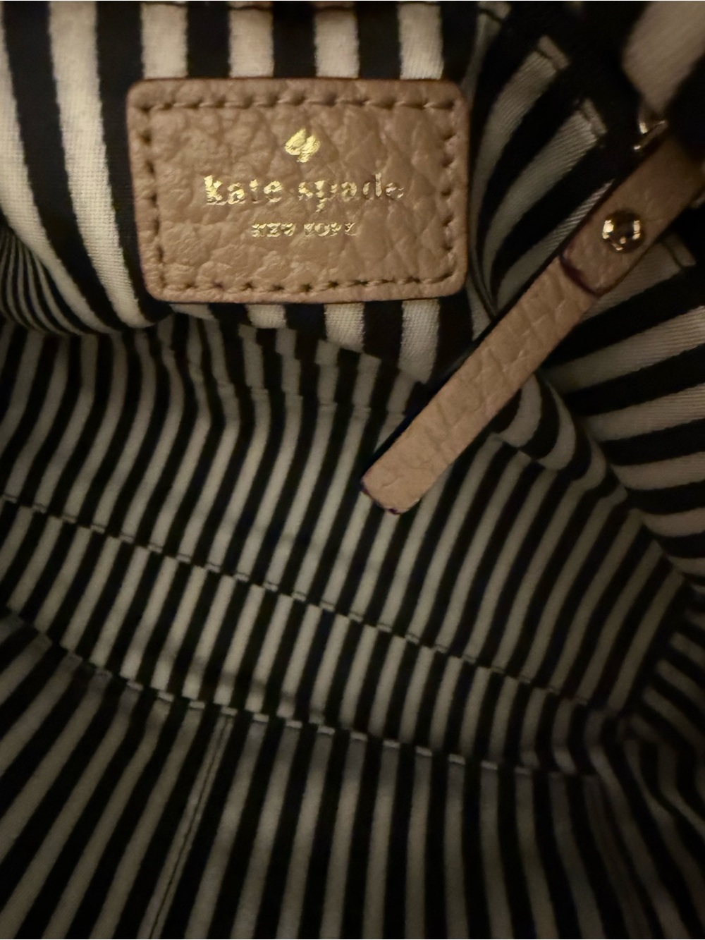 Kate Spade Southport Avenue Alessa Satchel - Picture 11 of 12